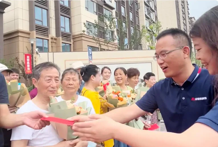 芜湖金钥匙携手46户 晶宫江南府业主集体开工仪式圆满结束